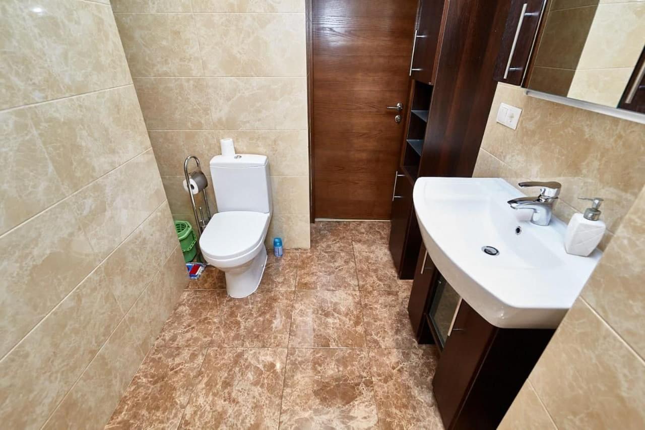 Ultracentral Spacious Apartment Chisinau Eksteriør bilde