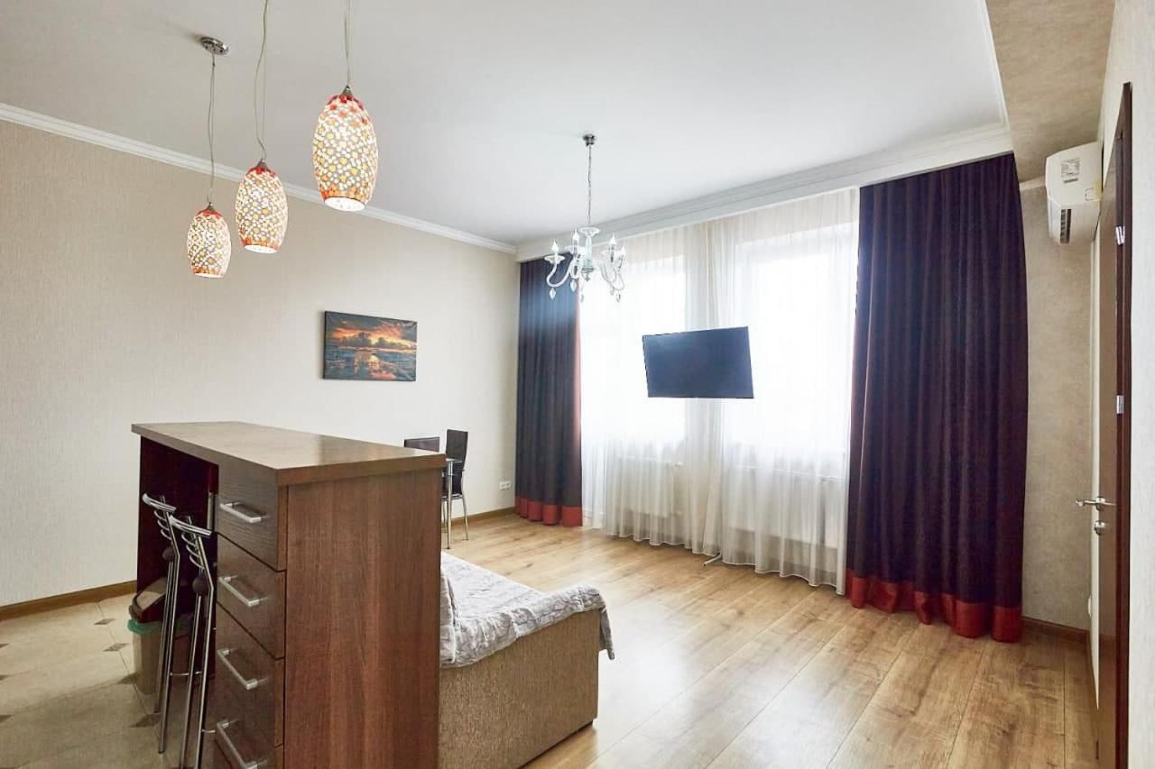 Ultracentral Spacious Apartment Chisinau Eksteriør bilde