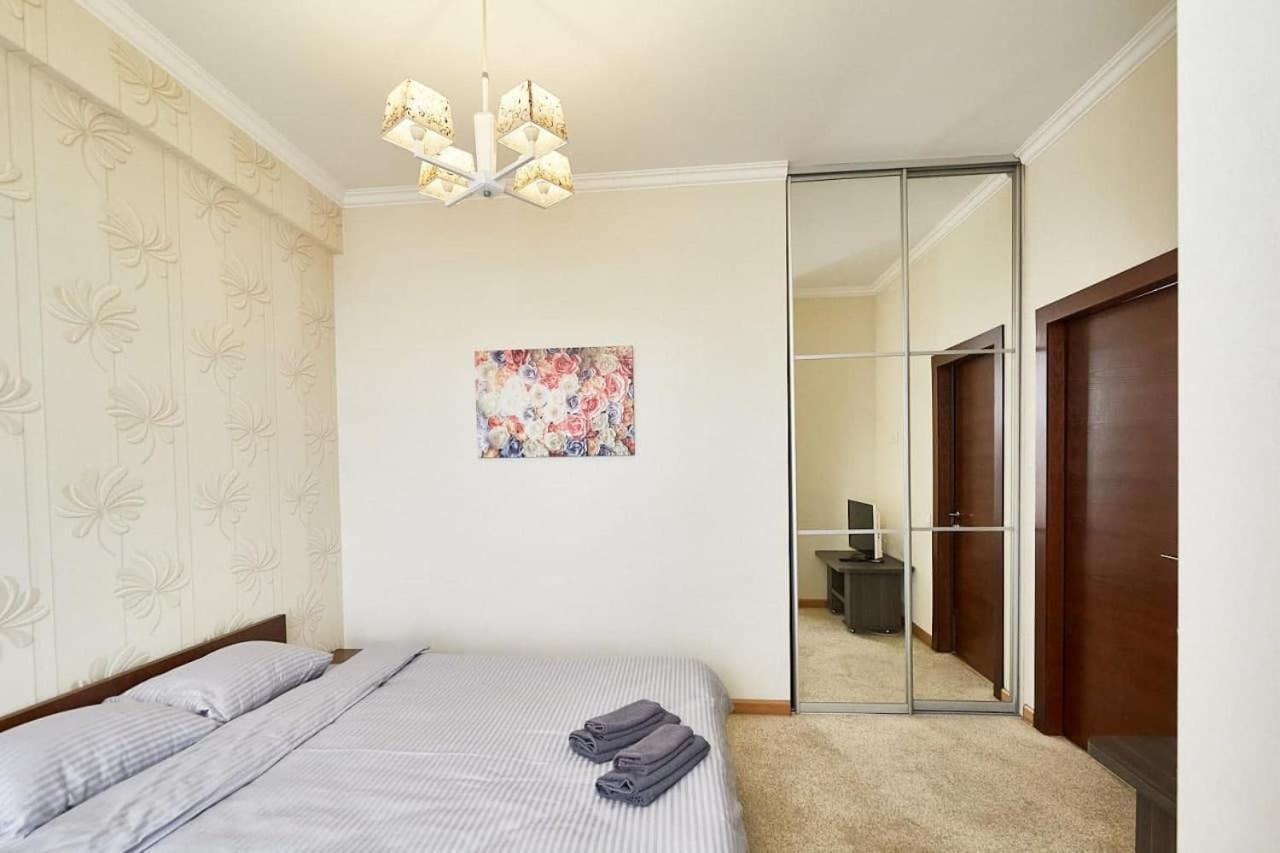 Ultracentral Spacious Apartment Chisinau Eksteriør bilde