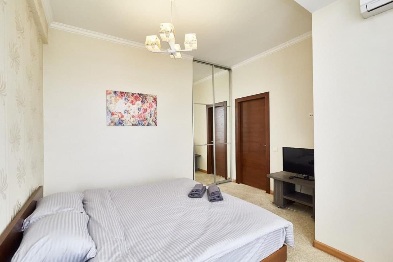 Ultracentral Spacious Apartment Chisinau Eksteriør bilde