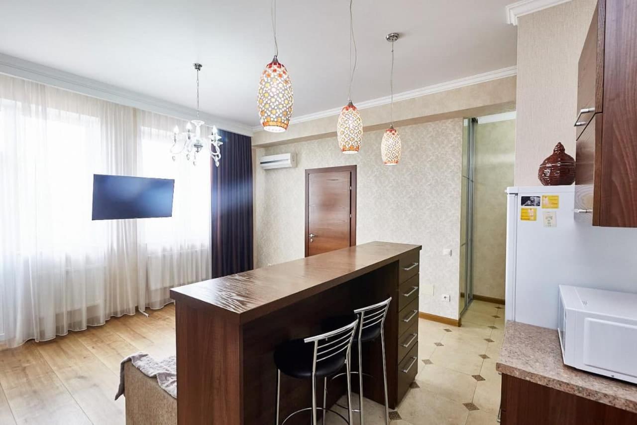 Ultracentral Spacious Apartment Chisinau Eksteriør bilde
